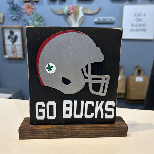 Wood GO Bucks w/Helmet on base