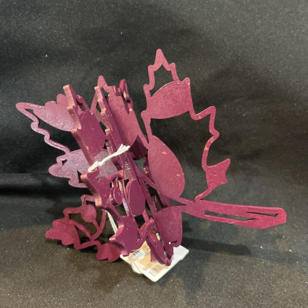 Plum Berry 3D Leaf