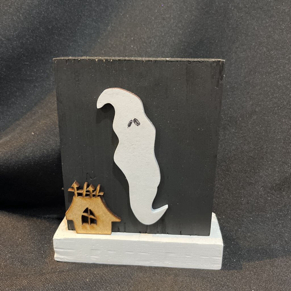 Haunted House Skinny ghost Stander