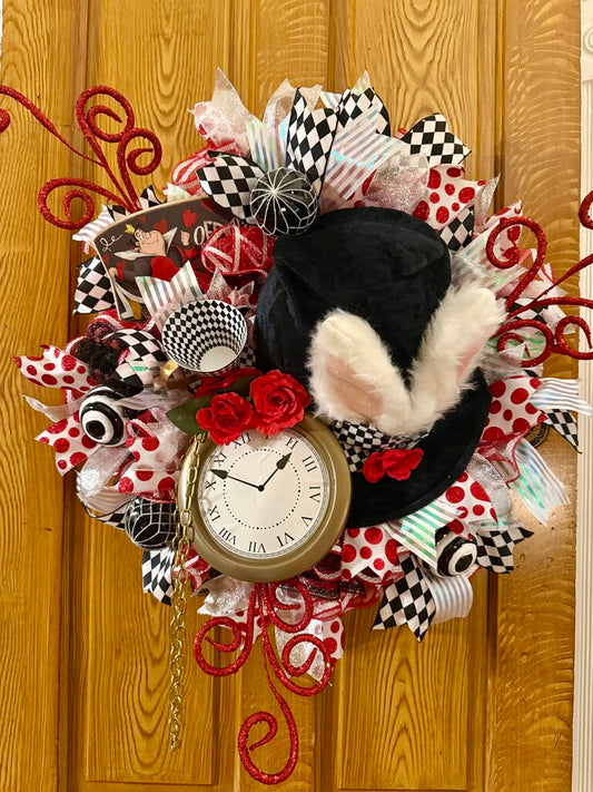"Alice" Wreath