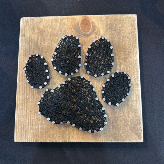 String Art Paw Print