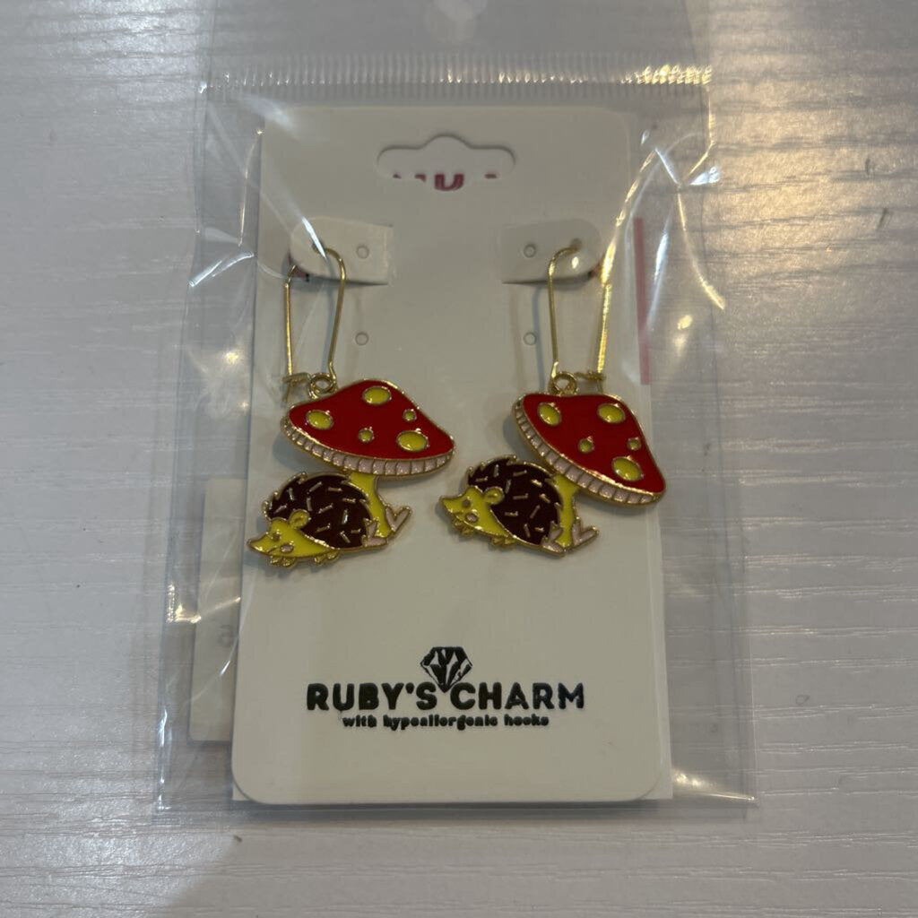 Hedgehog Mushroom Hypoallergenic Hooks