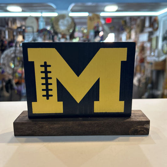 Michigan Wood Square On Stand Solid Yellow M