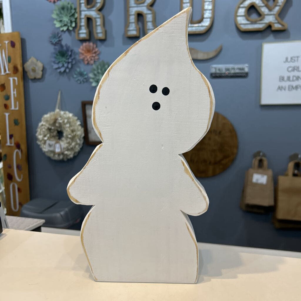 #123 Large Ghost
