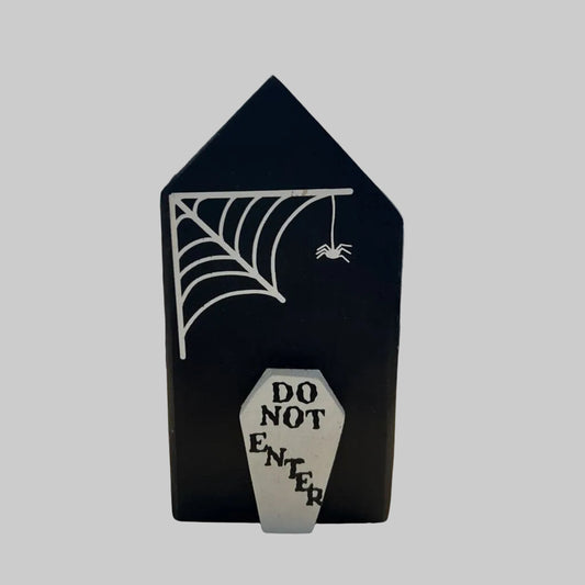 Wood Block house Do Not Enter/Spider