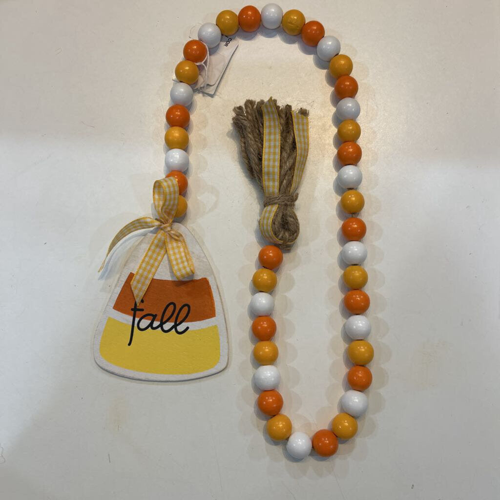 Beaded Garland With Witch Hat
