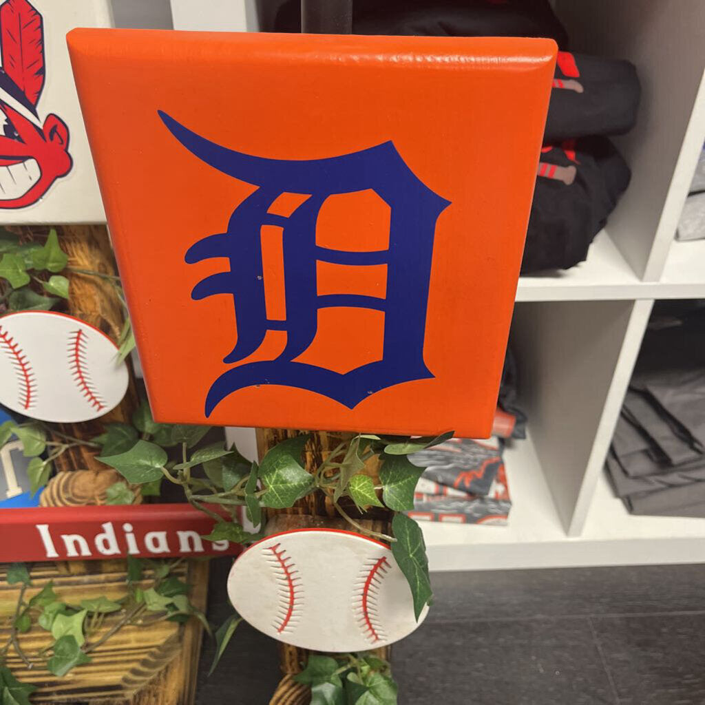 Detroit Tigers (baseball) Solar Light