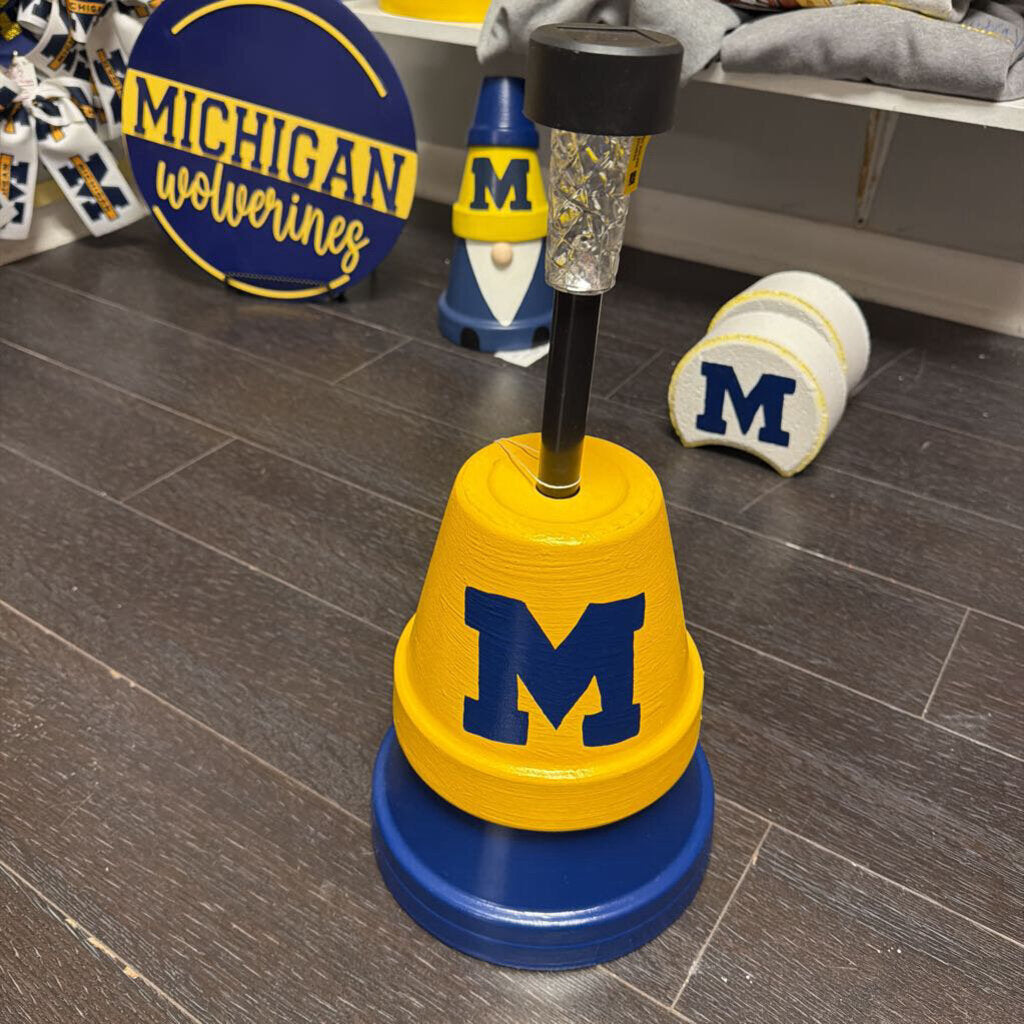 Michigan Clay Pot Solar