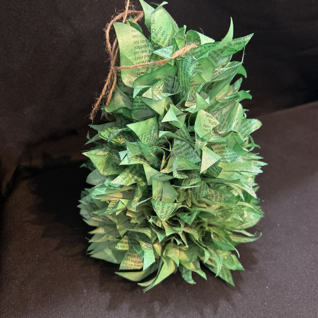 6. Book Page Light Up Christmas Tree