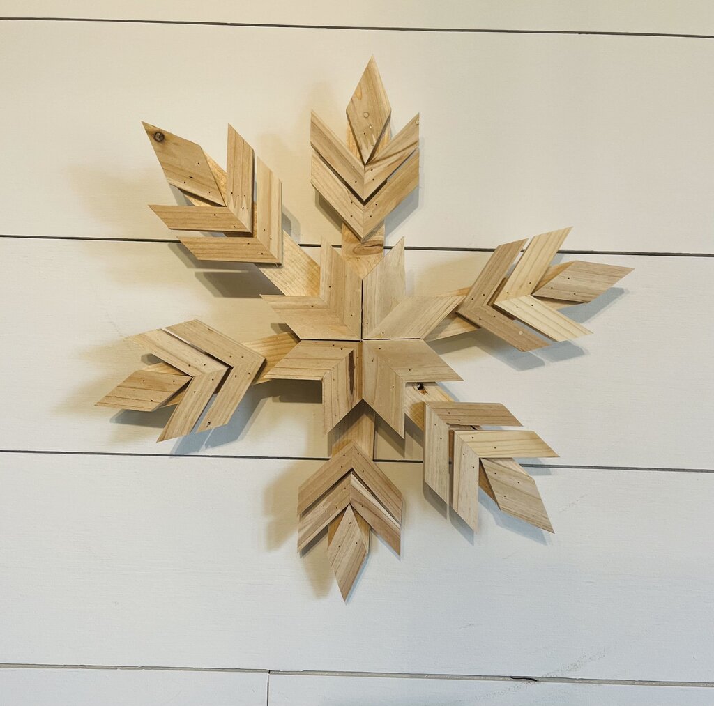 Natural Small Double Chevron Snowflake