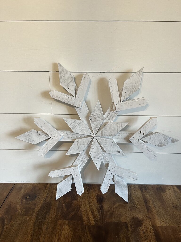White Single Pallet Snowflake