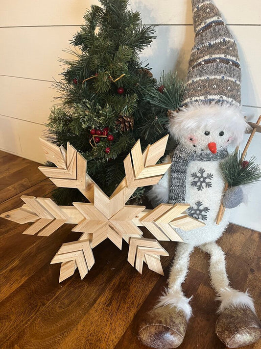 Natural Small Double Chevron Snowflake