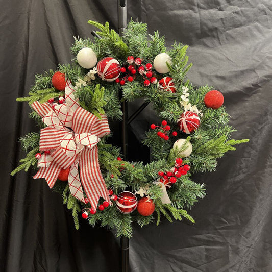 Red & White Stripe Xmas Wreath