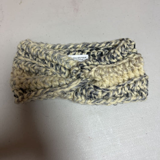 Crochet Twisted Ear Warmer Neutral Cream/Navy