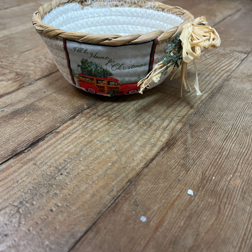 Round Basket w/Red Truck