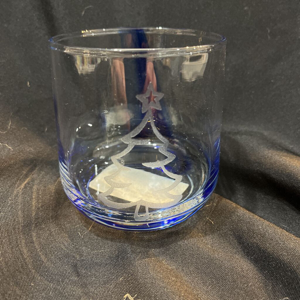 Etched x-mas trees stemless