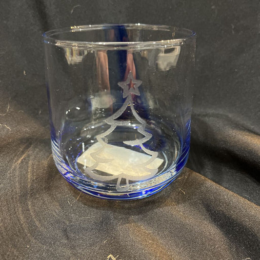 Etched x-mas trees stemless