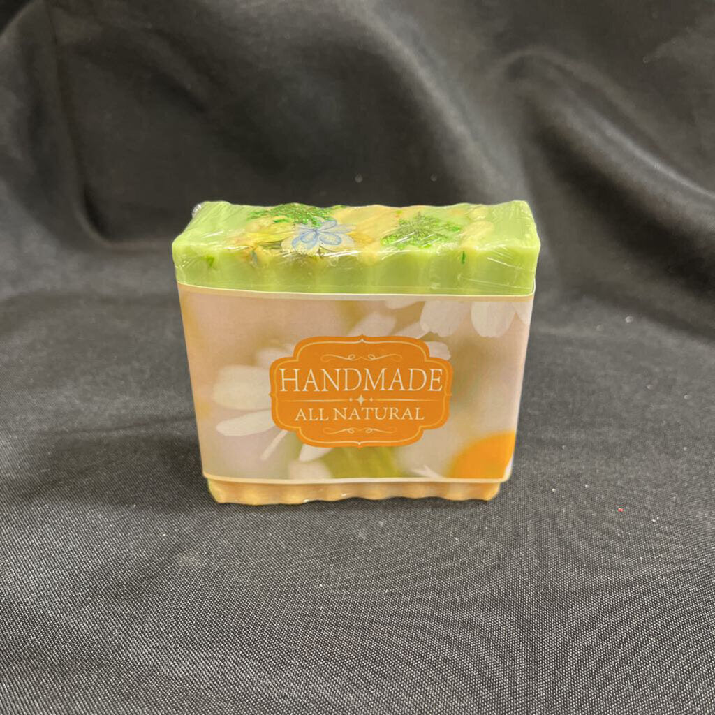 Cucumber Melon & Flower Buds Goatmilk Soap Bar