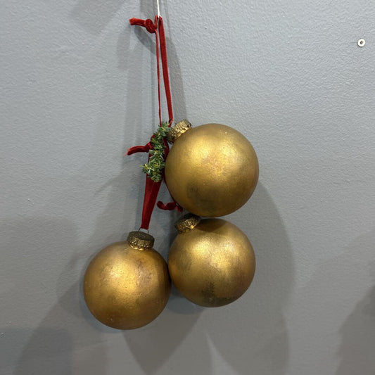 Three Ornament Group