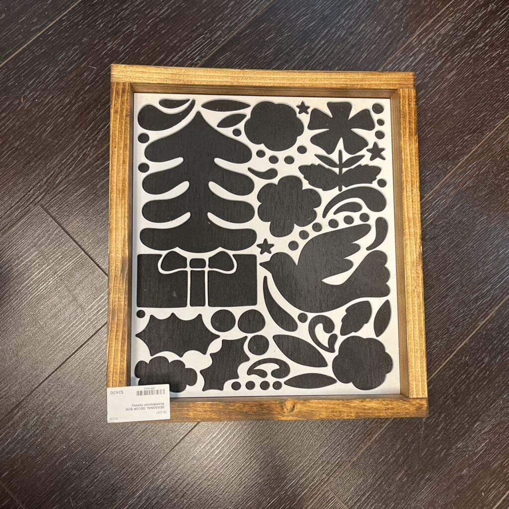 B/W Scandinavian Holiday