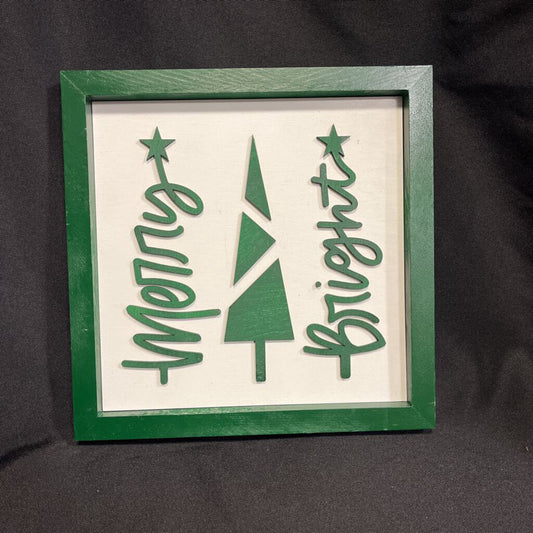 Merry & Bright tree sign - green 10x10