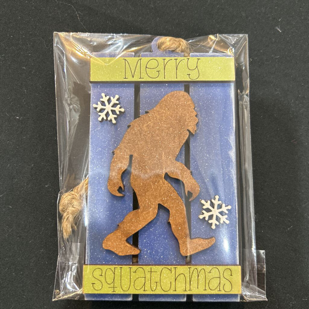 Merry Squatchmas Gift Card Holderrrr