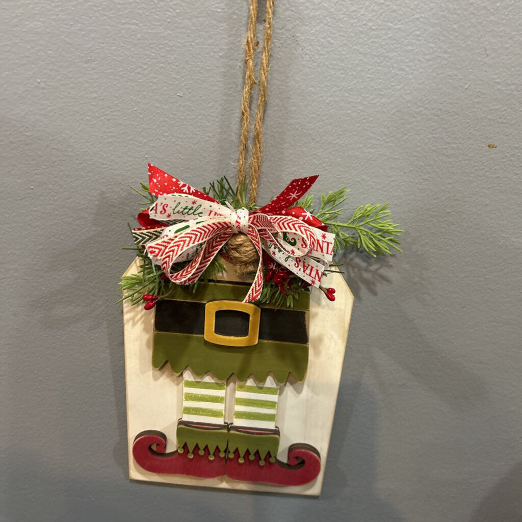 Elf Legs Tag Hanger