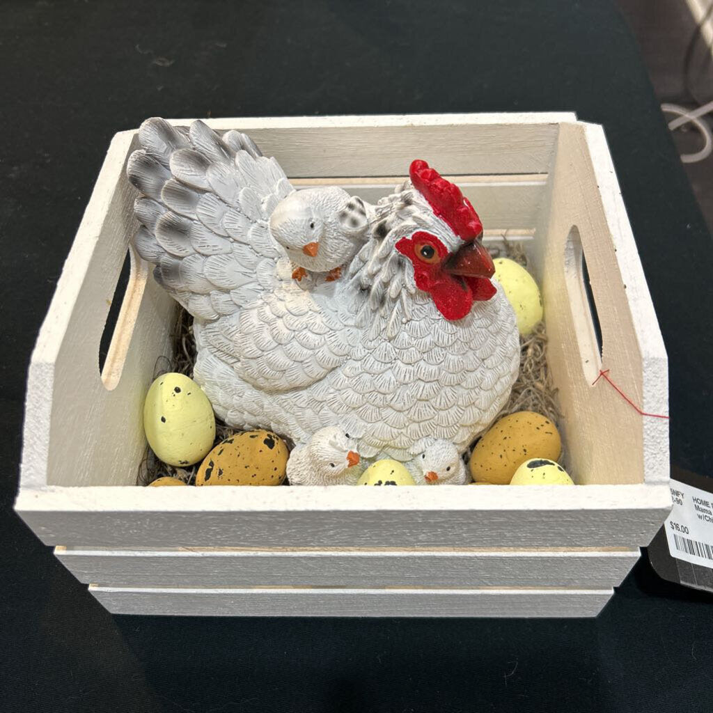 Mama Hen w/Chicks Decor