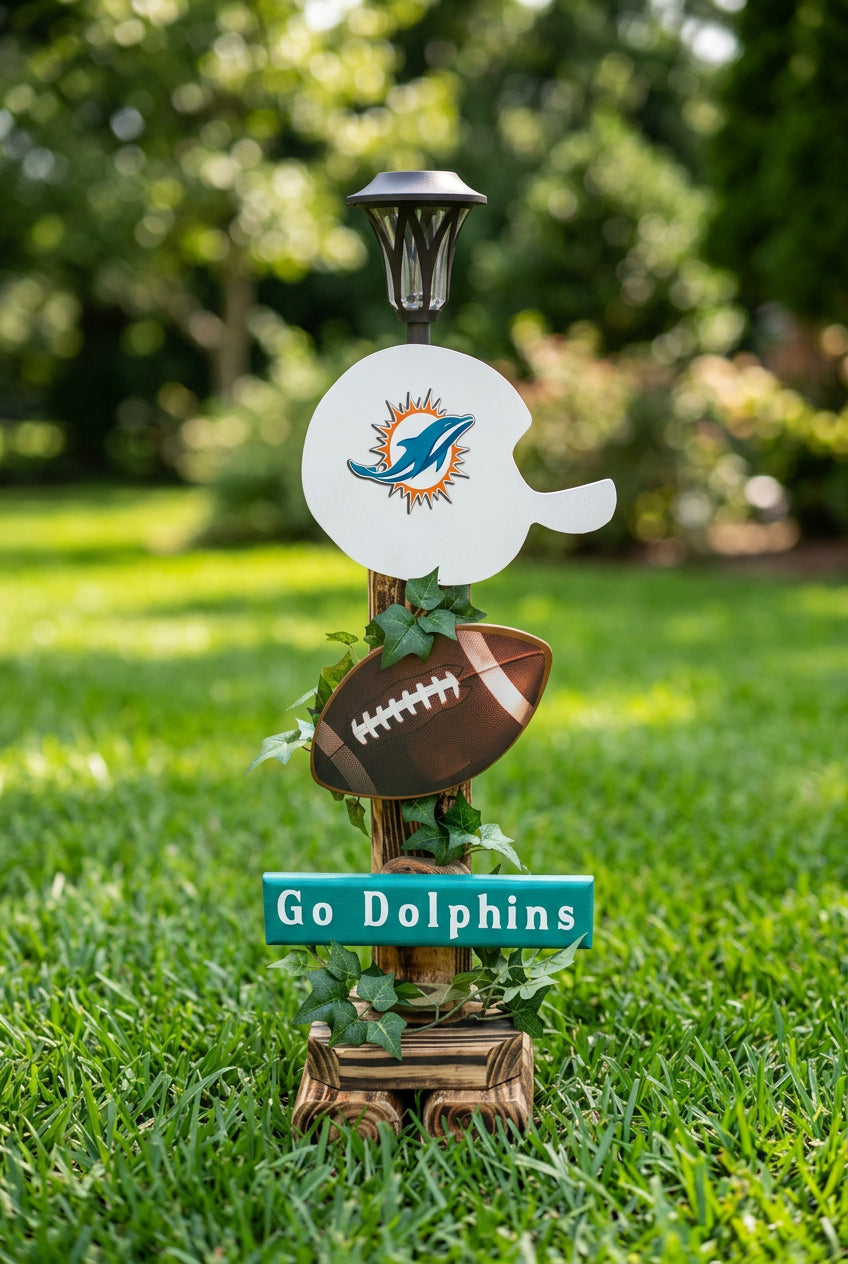 Dolphins Solar Light