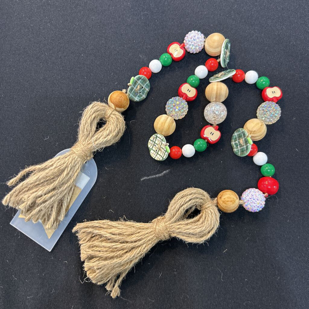 Apple Garland