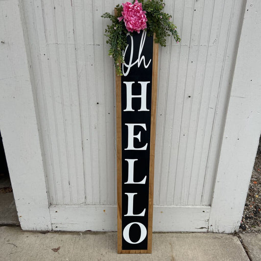 Oh Hello 4ft Porch Leaner Black & White