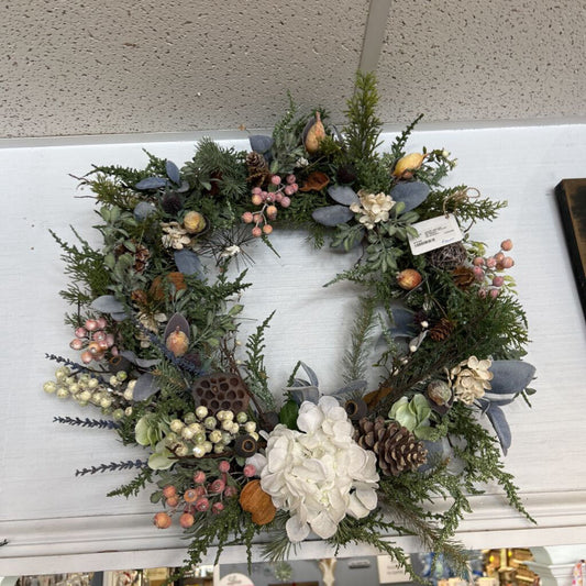 Grapevine Wreath W/ White Hydrangea