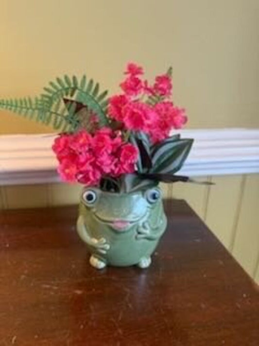 Floral Table top Frog