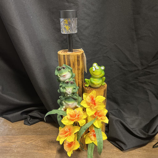 Stacking Frogs Solar