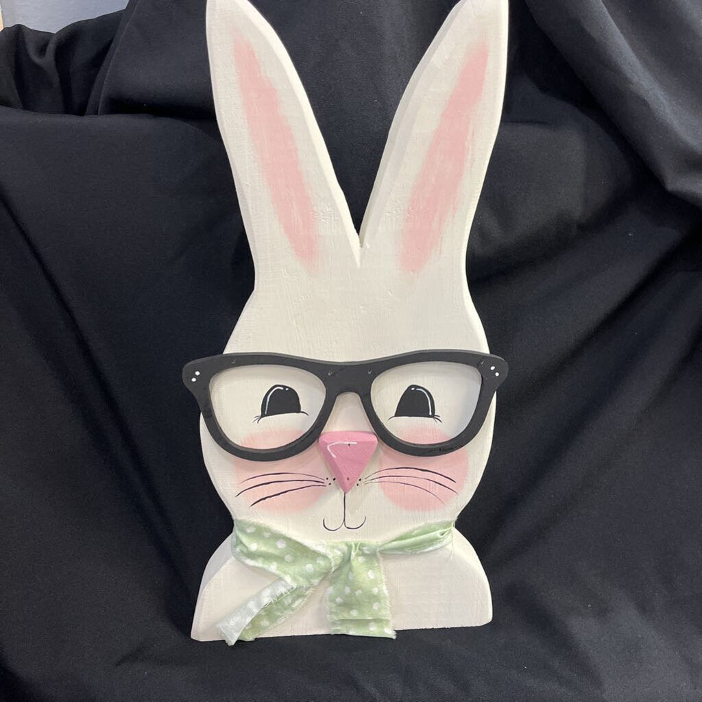 Bunny w/ glasses (hazel scarf)