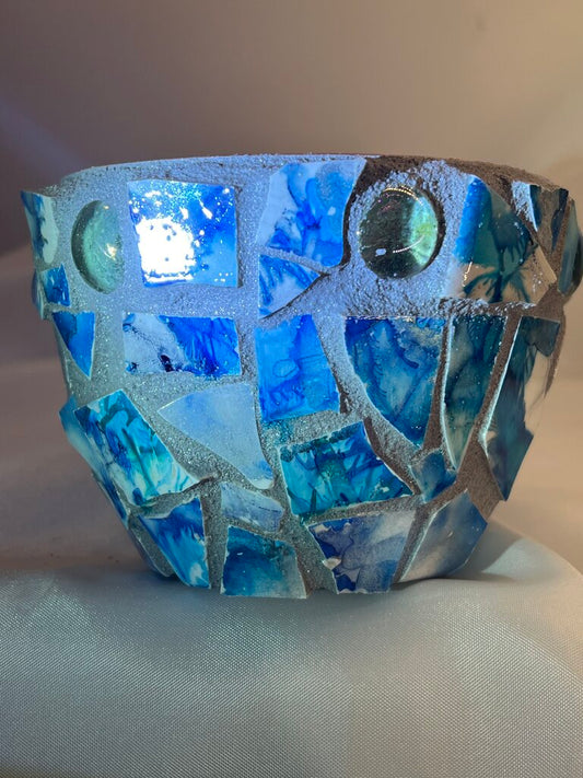 Mosaic Pot Turquoise w/grey grout alcohol ink tiles