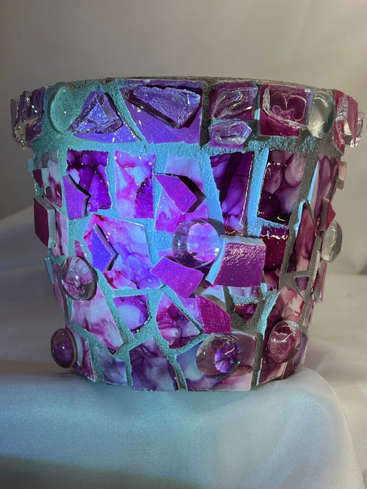Mosaic Pot pink w/white alcohol ink tiles