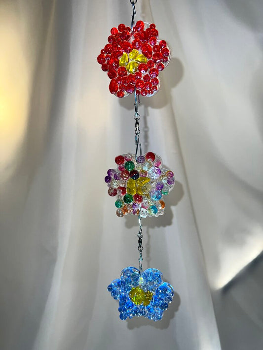 Suncatcher Floral 3 cascading, Red, multi, blue color