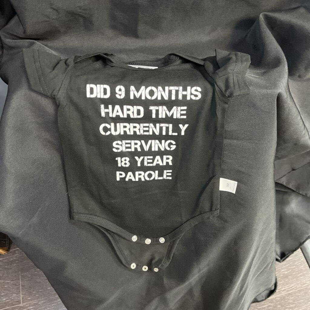 9 Months Hard Time Onesie (9M, black)