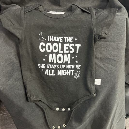 Coolest Mom Onesis (9M, black)