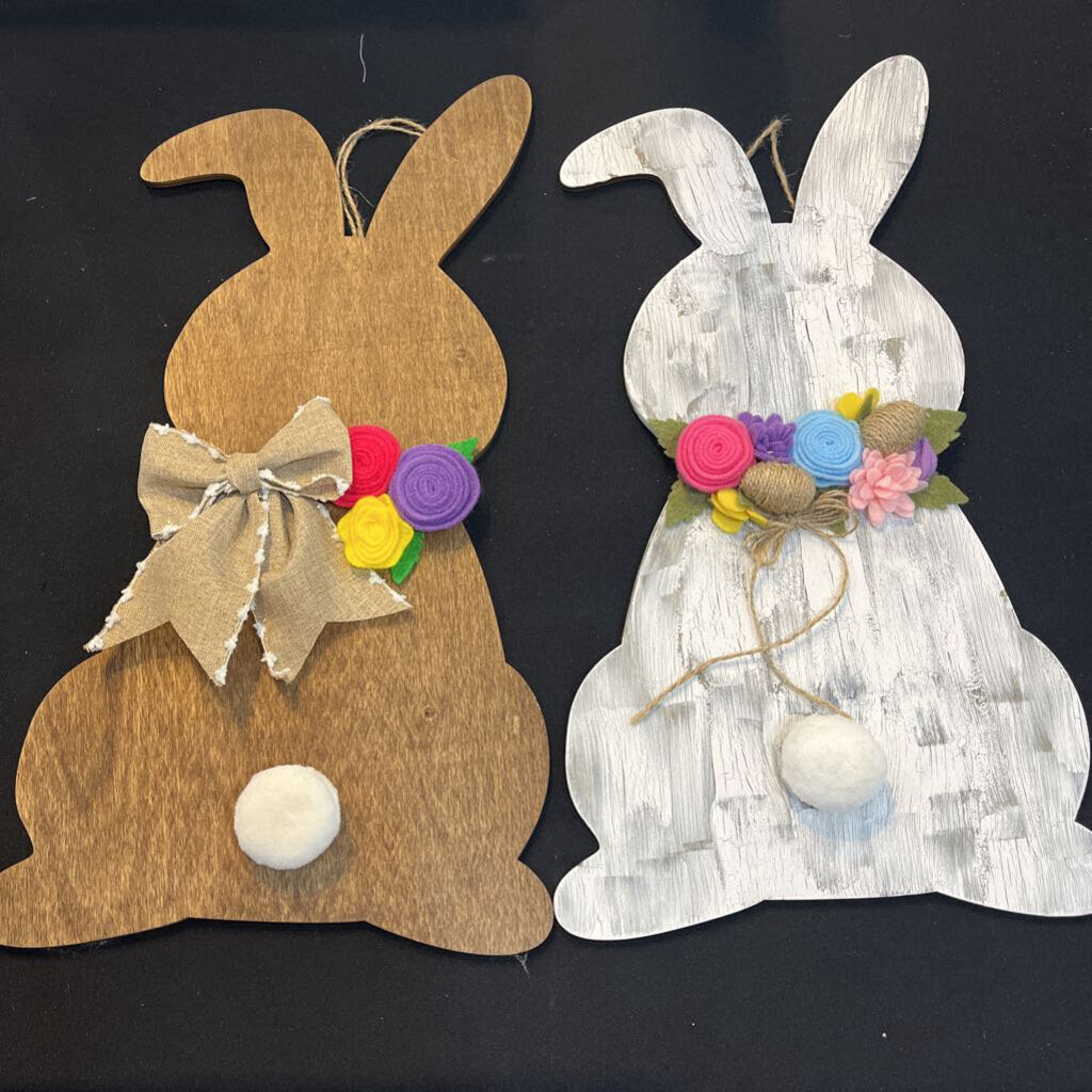 Wood Bunny Hanger