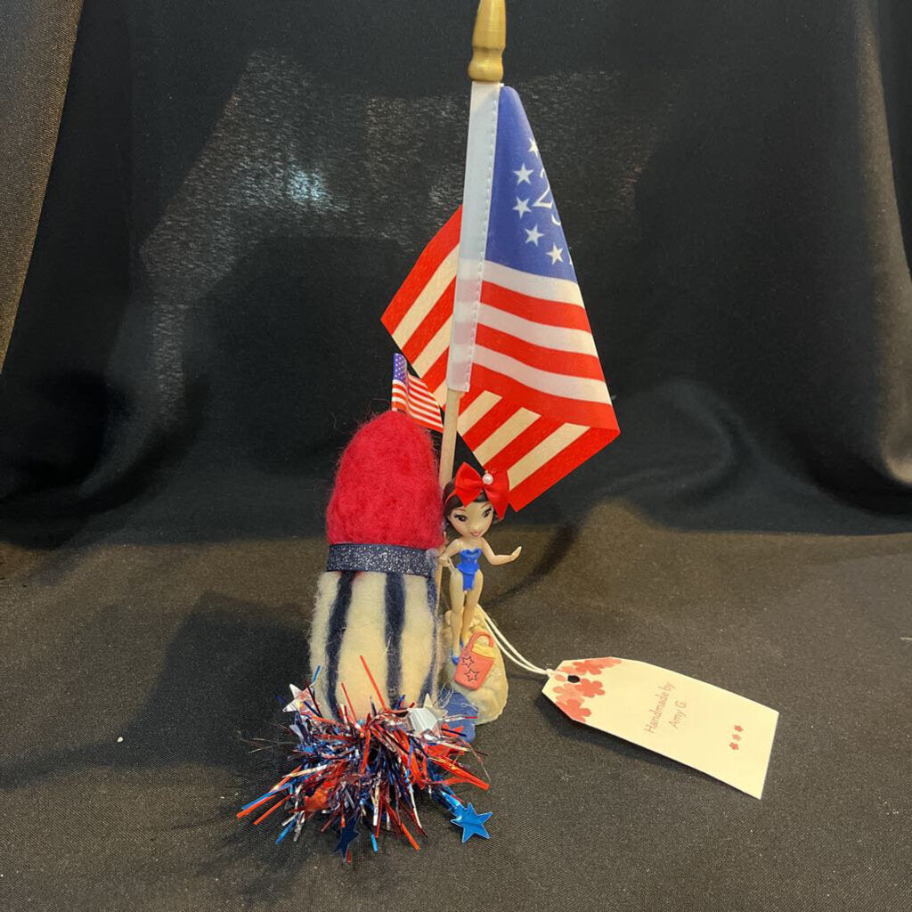 Patriotic Lady w/firework