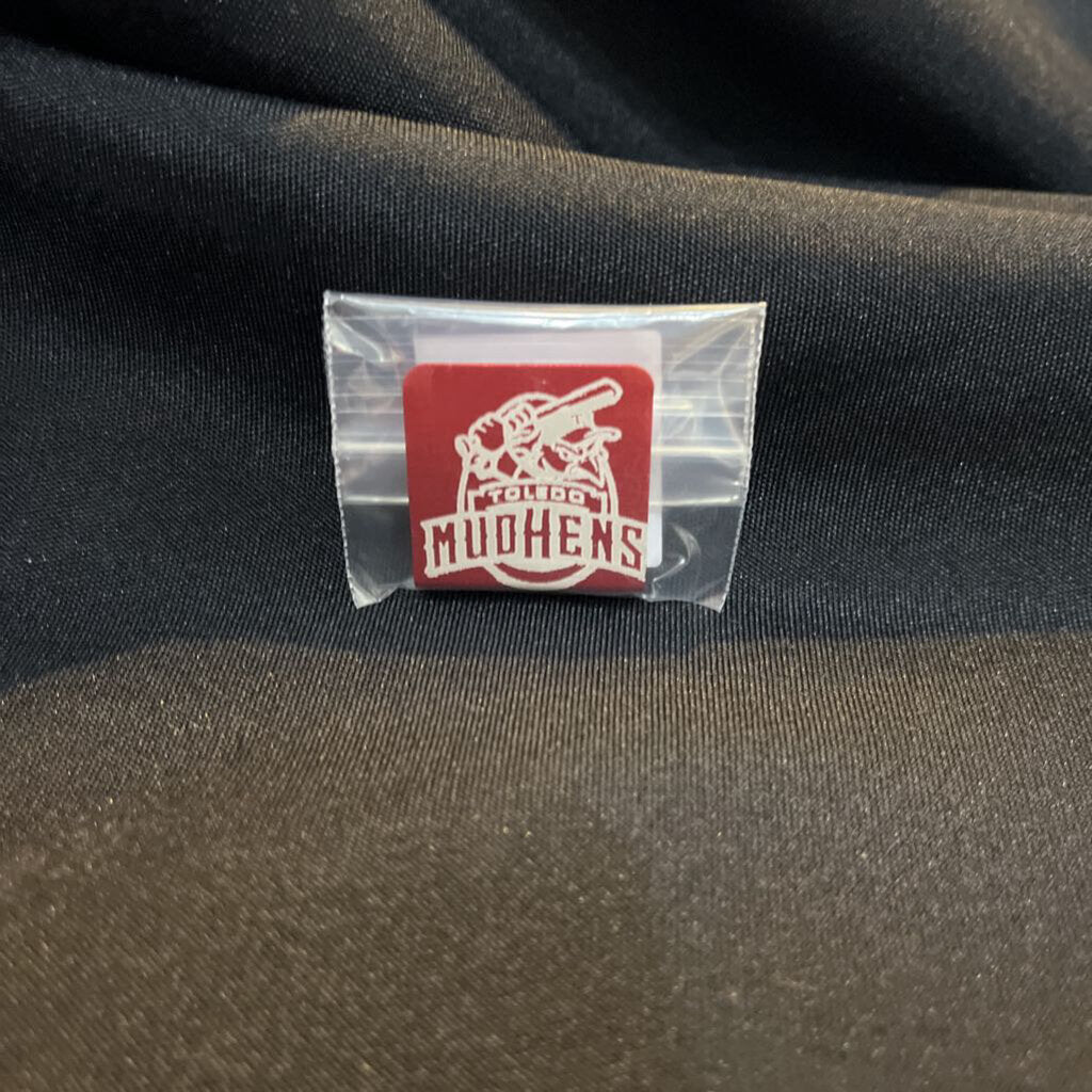 Hat Clip (Red) Mudhens Logo