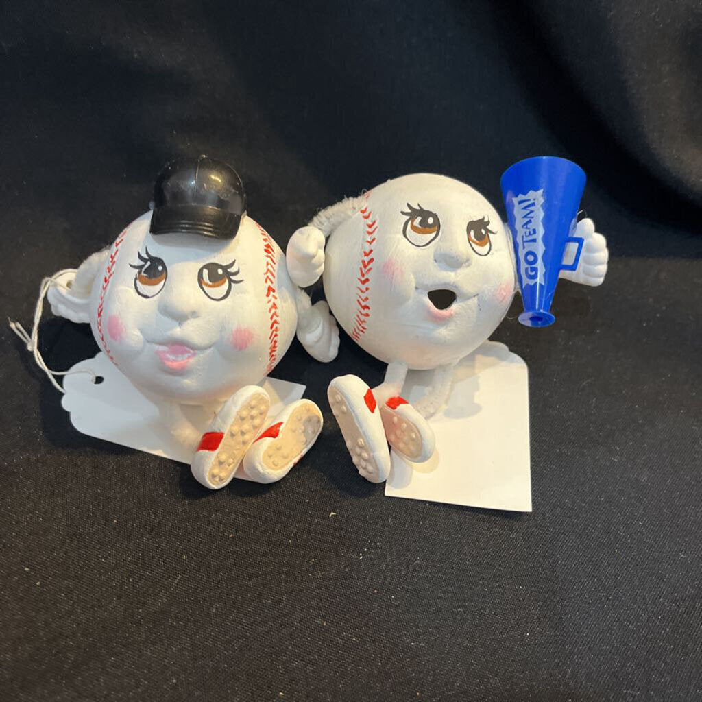 Baseball w/hands & feet
