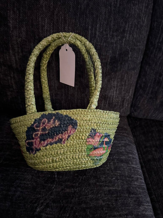 Basket (green) w/flamingos on both sides