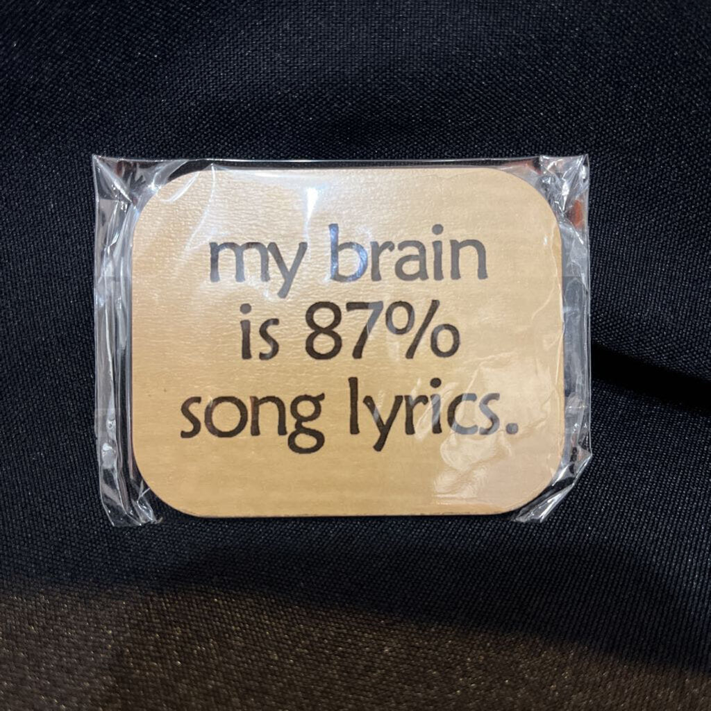 Magnet-87% Song Lyrics