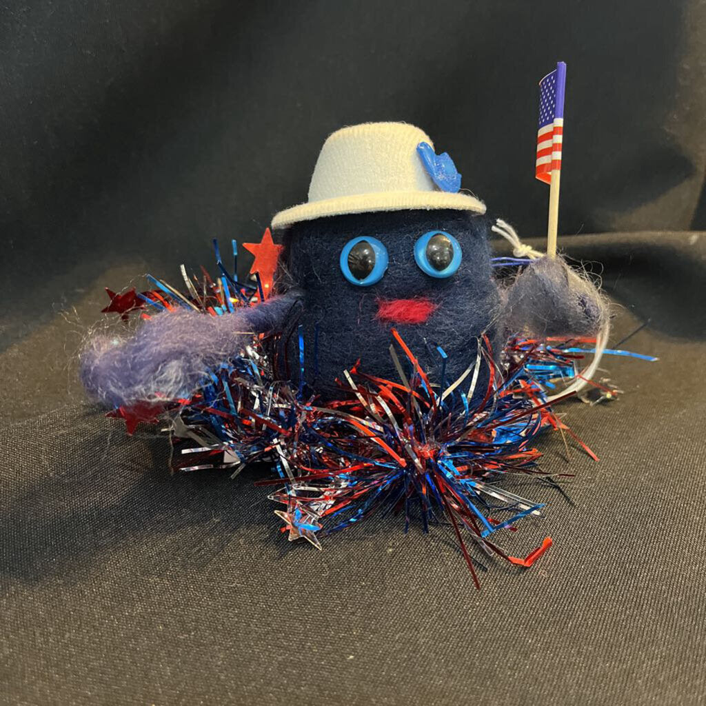 Round (blue) USA Guy