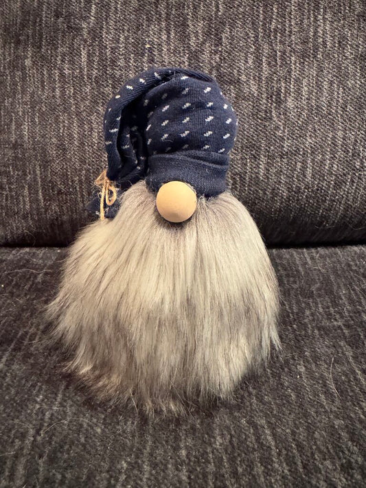 Gnome Blue&White Hat Gray Beard