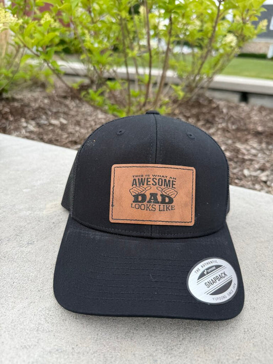 This is what an awesome Dad looks like (snapback, black)