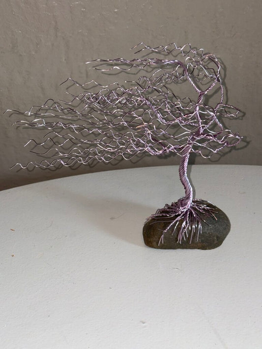 Brown Medium Twisted Wire Tree